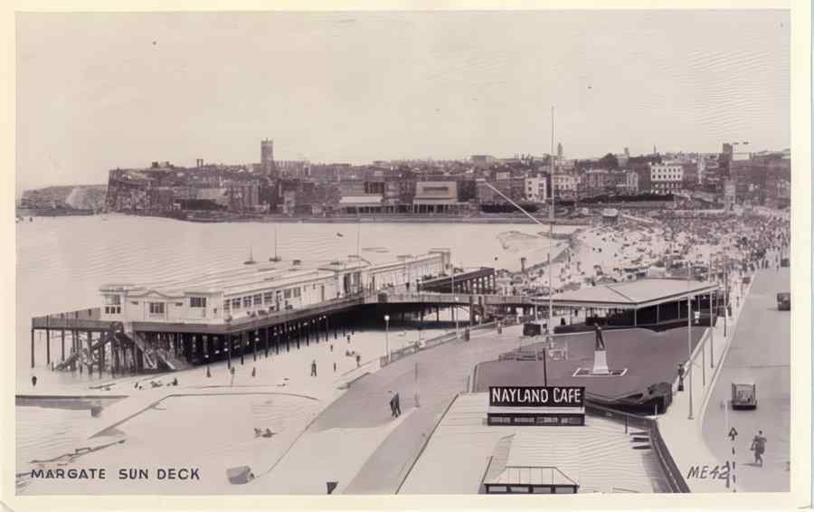 Margate Sun Deck Vintage A4 Photo Print