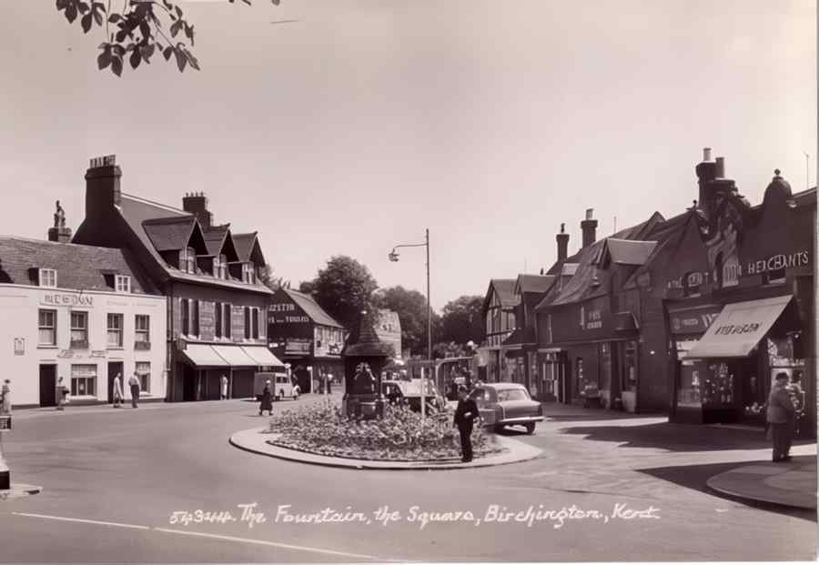 Margate The Fountain The Square Vintage A4 Photo Print