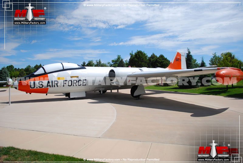 Martin B57 Canberra 7 A4 Photo Print