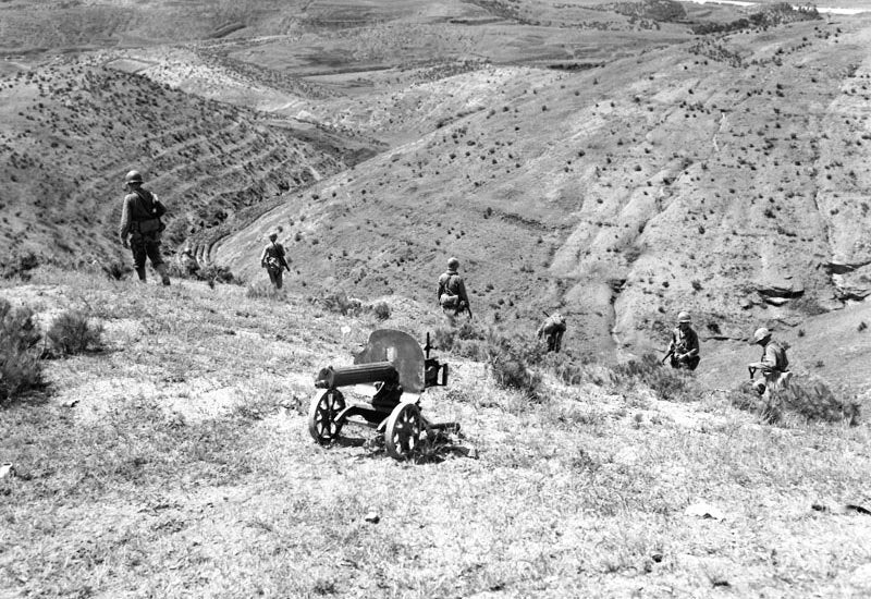 Maxim Mg08 10 A4 Photo Print