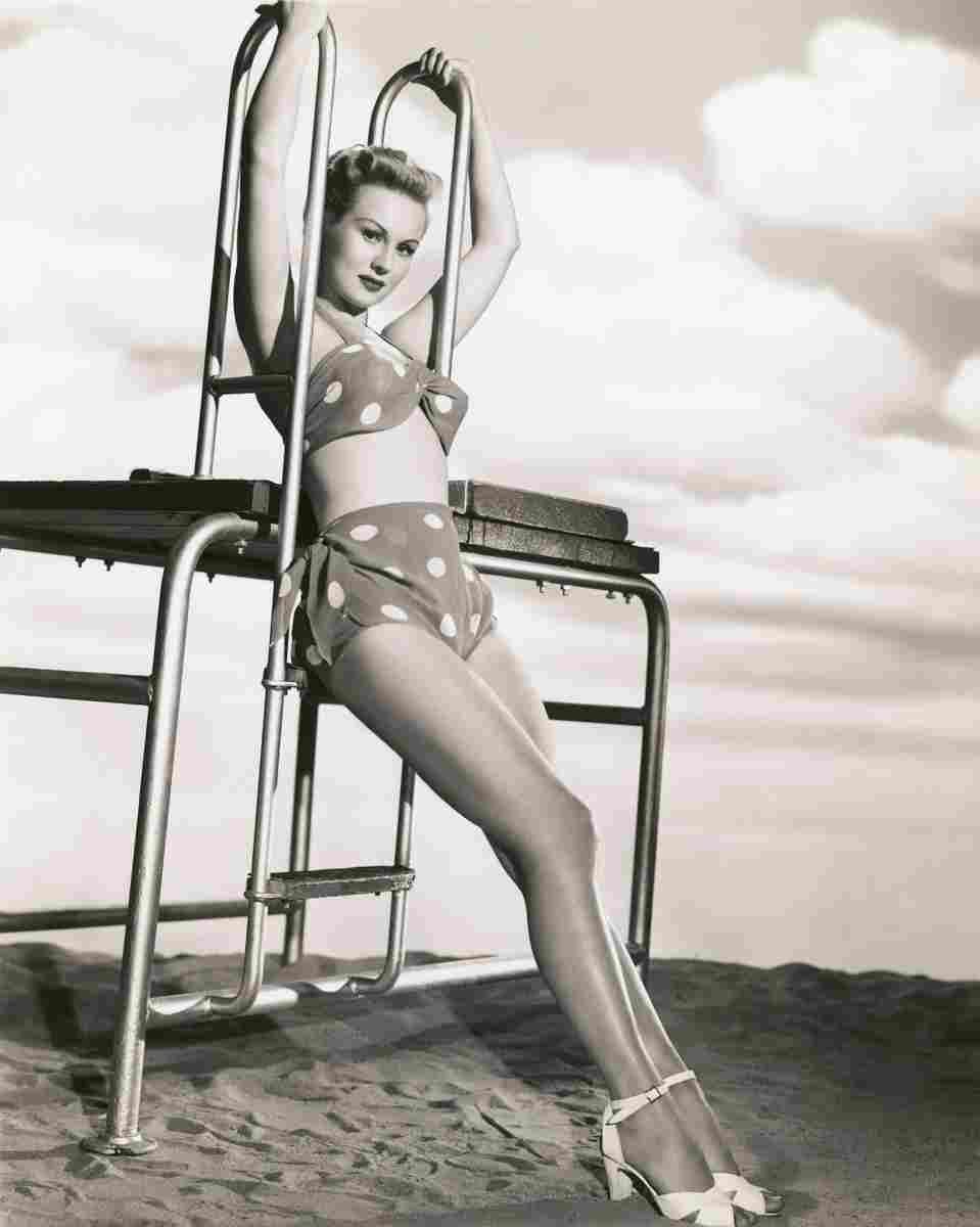 Mayo Virginia 5S film star poster A4 Photo Print