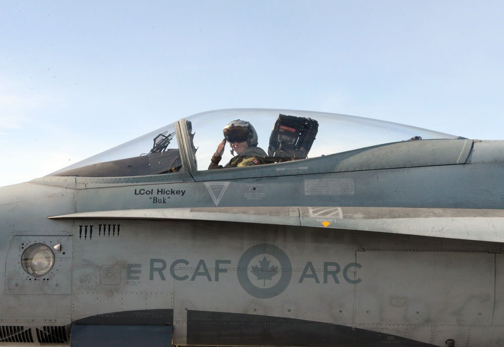Mcdonnell Douglas Cf18 Hornet Multirole Fighter Royal Canadian Air Force 10 A4 Photo Print