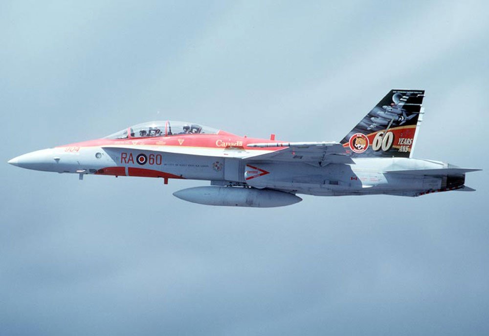 Mcdonnell Douglas Cf18 Hornet Multirole Fighter Royal Canadian Air Force 25 A4 Photo Print