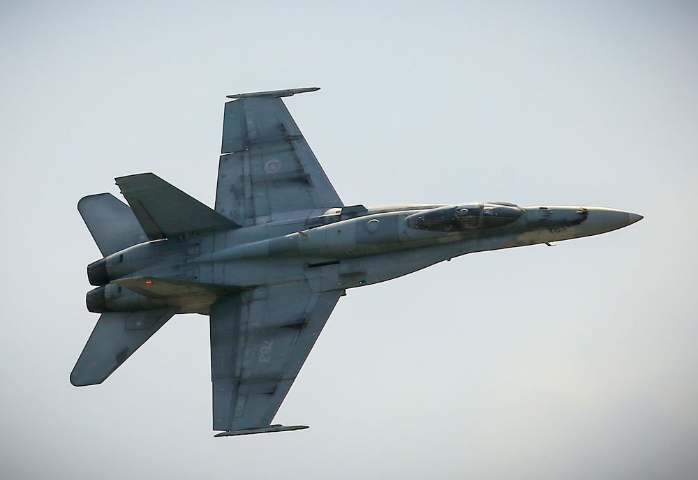 Mcdonnell Douglas Cf18 Hornet Multirole Fighter Royal Canadian Air Force 9 A4 Photo Print