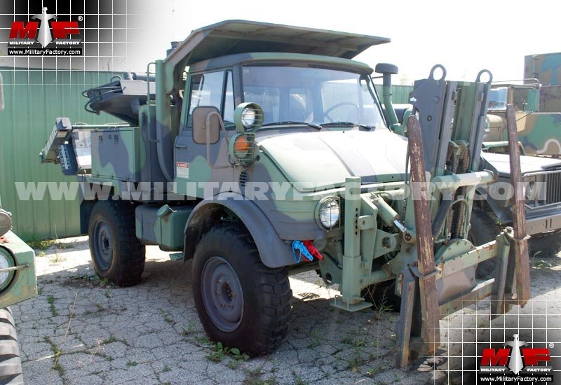 Mercedes Benz Unimog Truck 2 A4 Photo Print
