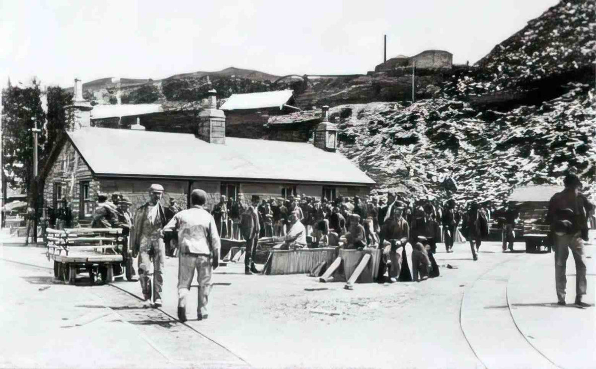 Merionethshire Blaenau Ffestiniog Slate Quarries Pay Day Vintage A4 Photo Print