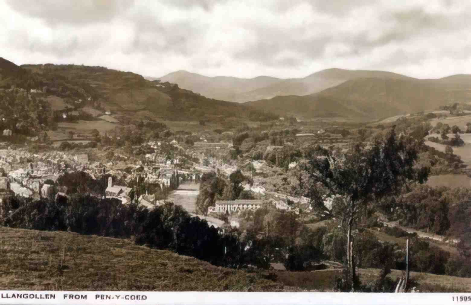 Merionethshire Llangollen Mountain View 1930s Vintage A4 Photo Print