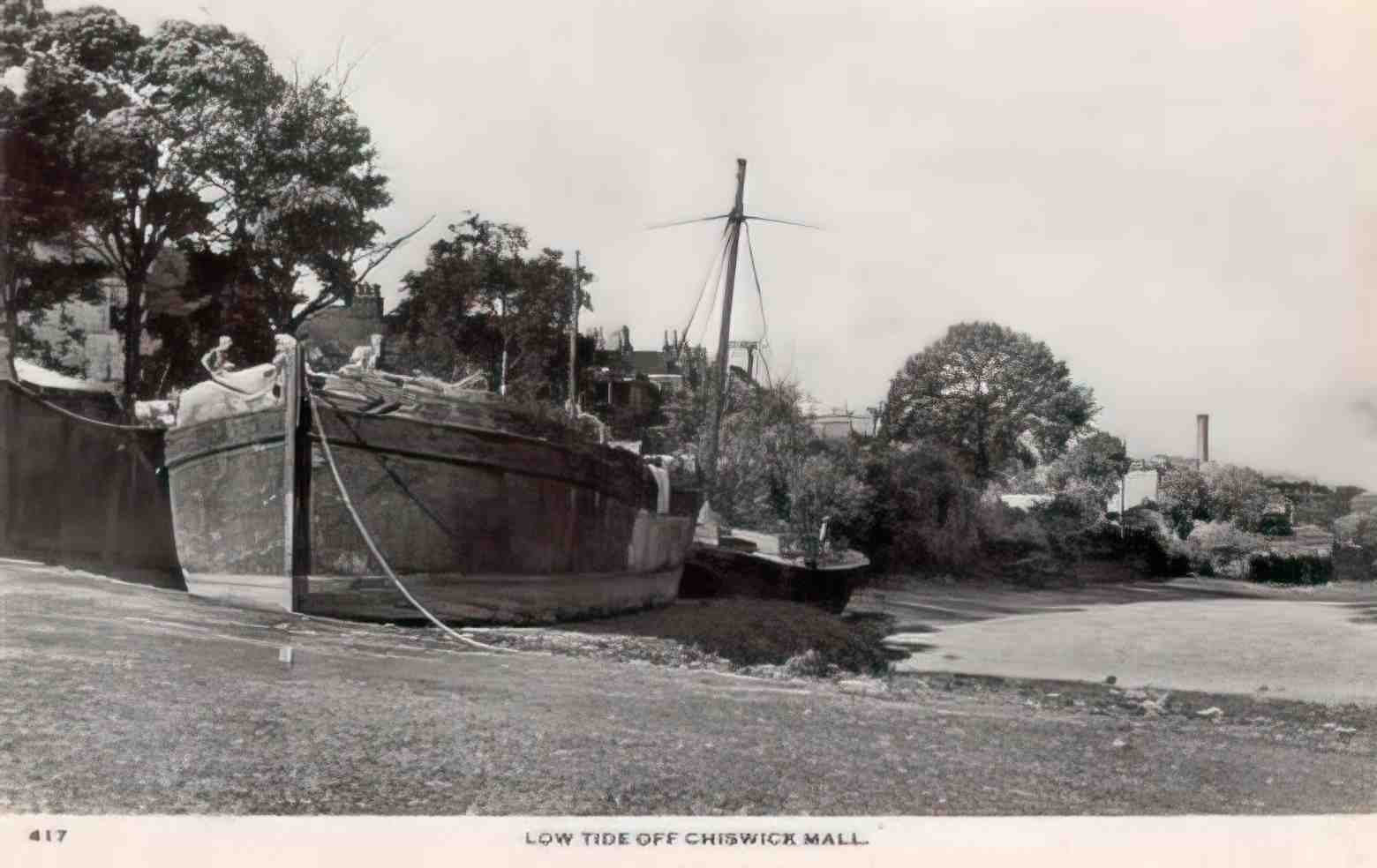 Middlesex Chiswick Low tide off Chiswick Mall Vintage A4 Photo Print