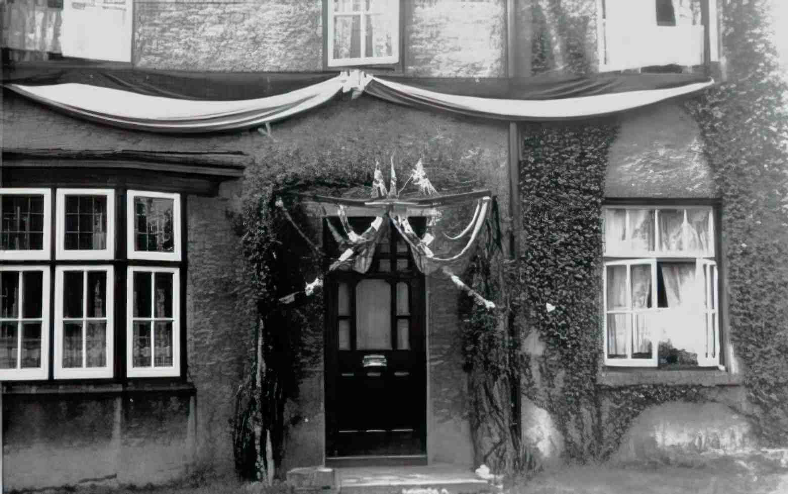 Middlesex Northwood 47 Sandy Lodge Way c1937 Vintage A4 Photo Print