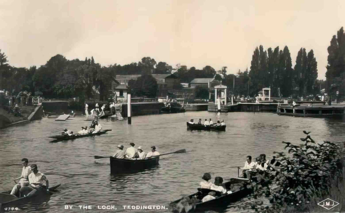 Middlesex Teddington By the Lock Vintage A4 Photo Print