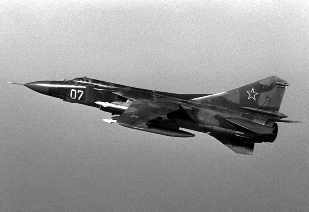 Mikoyan Gurevich Mig23 Flogger Swing Wing Interceptor Soviet Union 18 A4 Photo Print