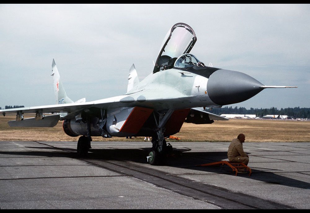 Mikoyan Mig29 Fulcrum Lightweight Multirole Fighter Soviet Union 22 A4 Photo Print