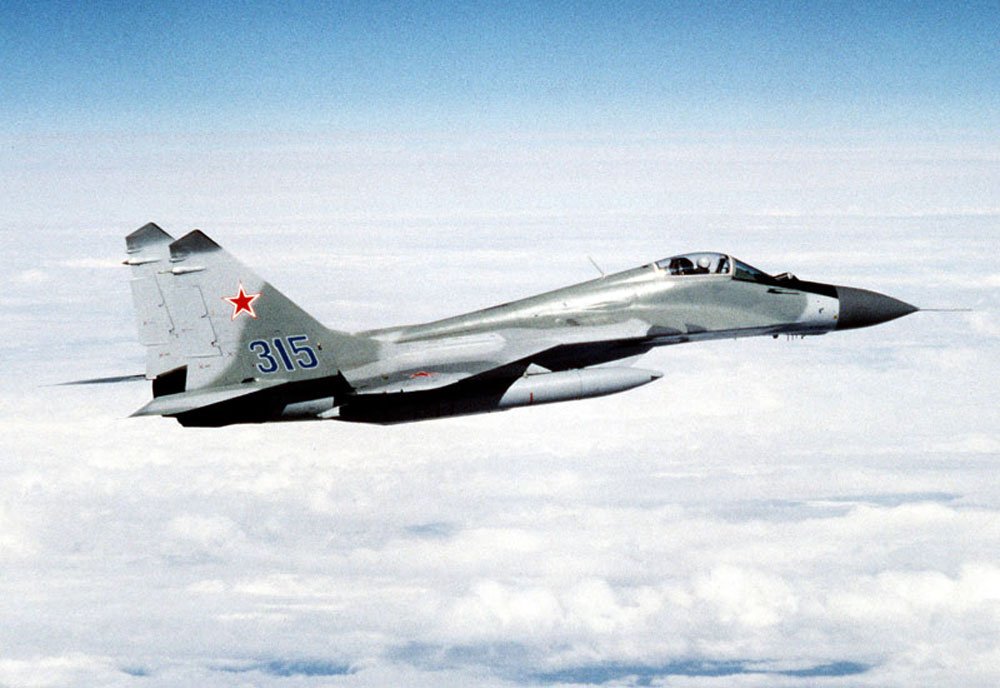 Mikoyan Mig29 Fulcrum Lightweight Multirole Fighter Soviet Union 26 A4 Photo Print