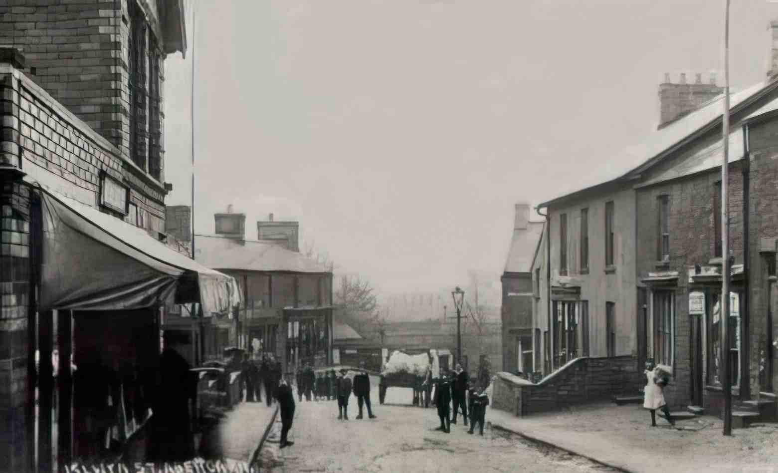 Monmouthshire Abercarn Islwyn Street Vintage A4 Photo Print