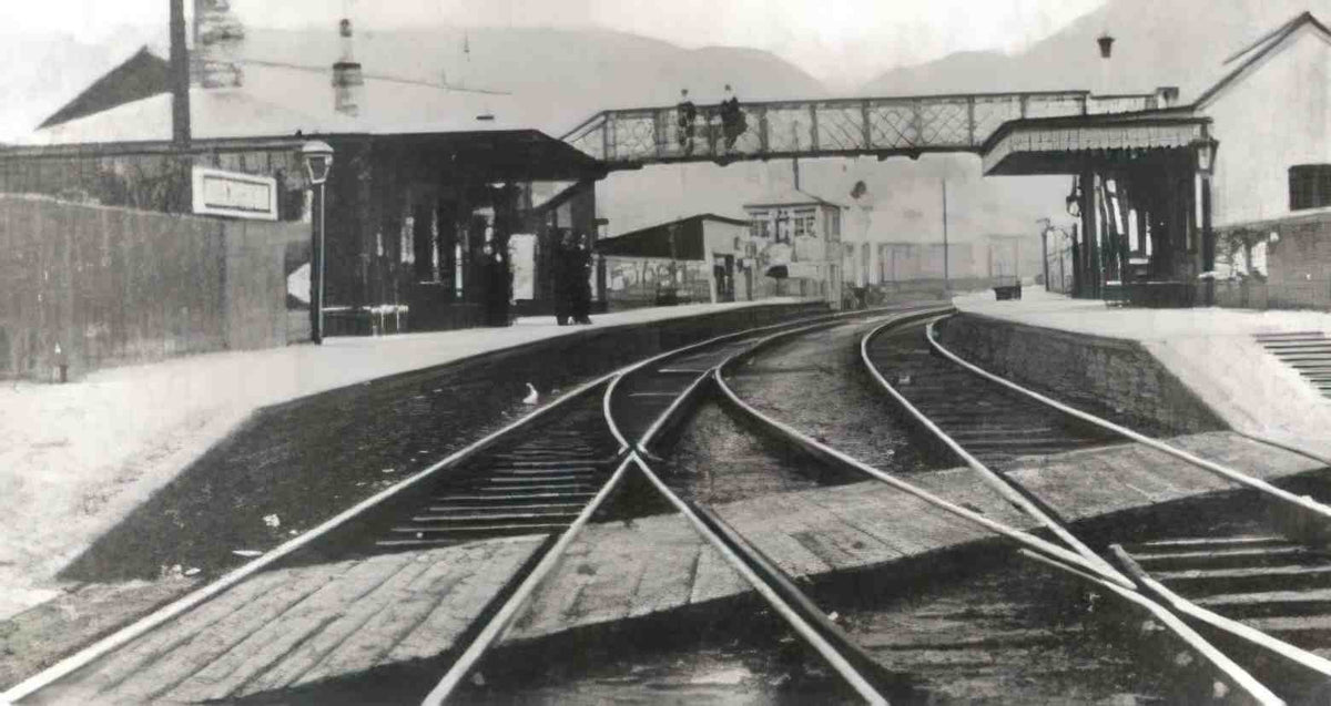 Monmouthshire Abercarn Railway Station Vintage A4 Photo Print