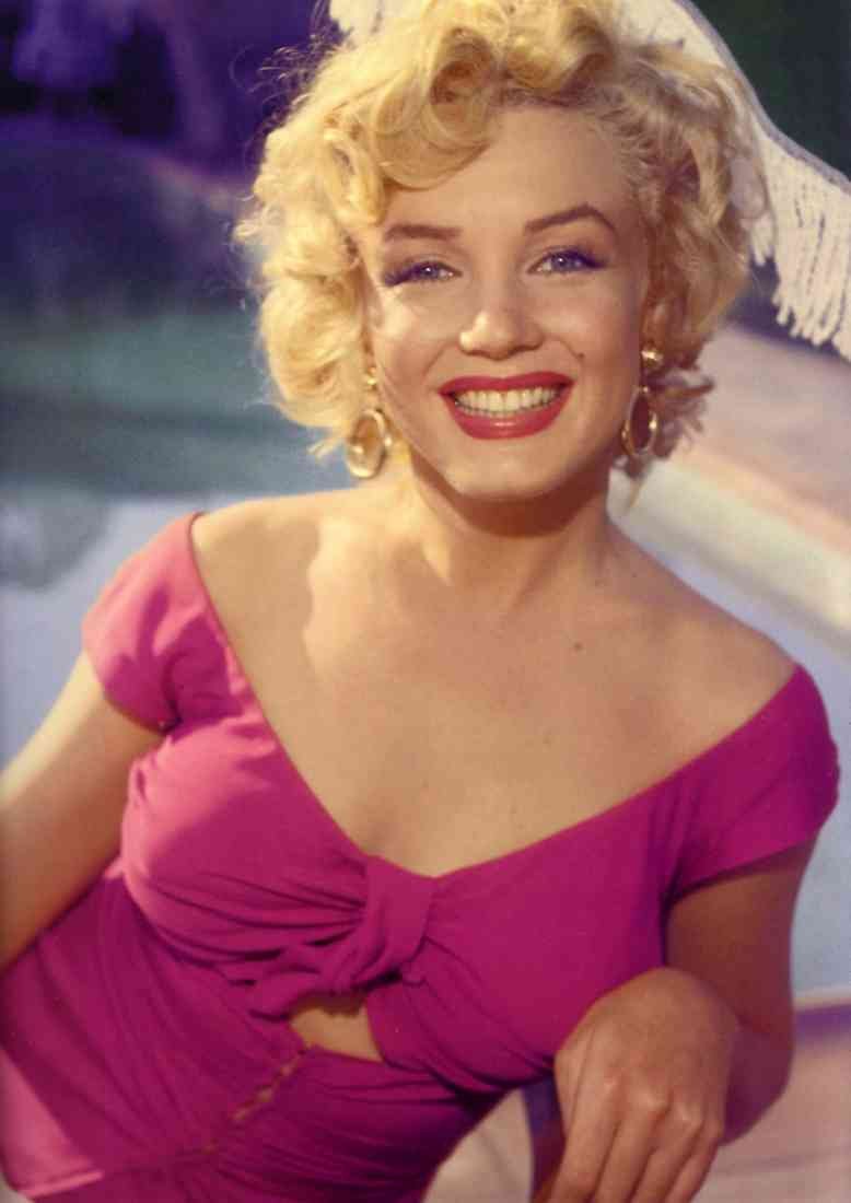Monroe Marilyn Niagara 10 A4 Photo Print