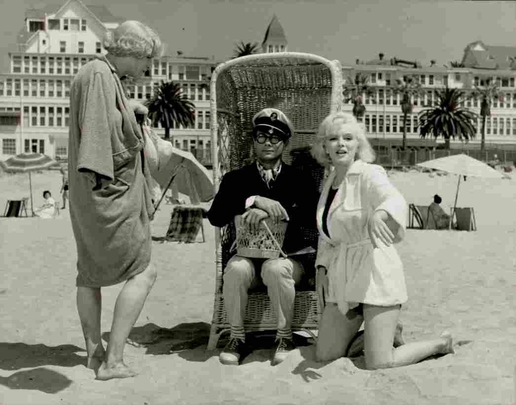 Monroe Marilyn Some Like it Hot z14 film star poster A4 Photo Print