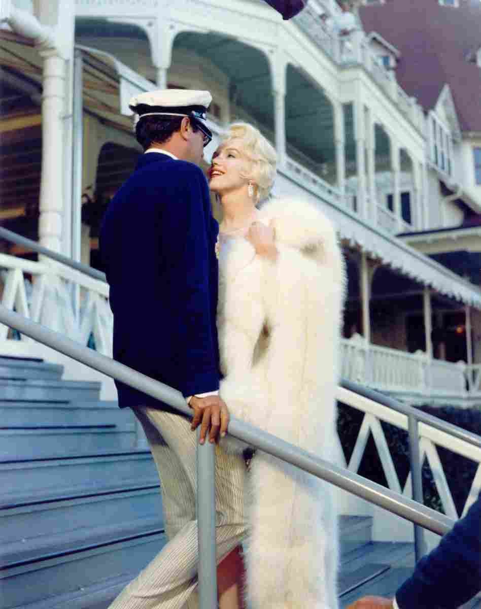 Monroe Marilyn Some Like it Hot z35 film star poster A4 Photo Print