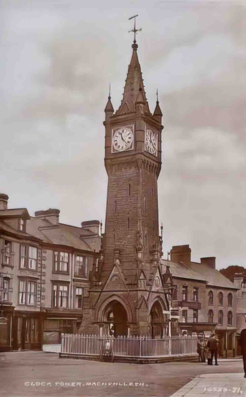 Montgomeryshire Machynlleth Clock Tower Vintage A4 Photo Print