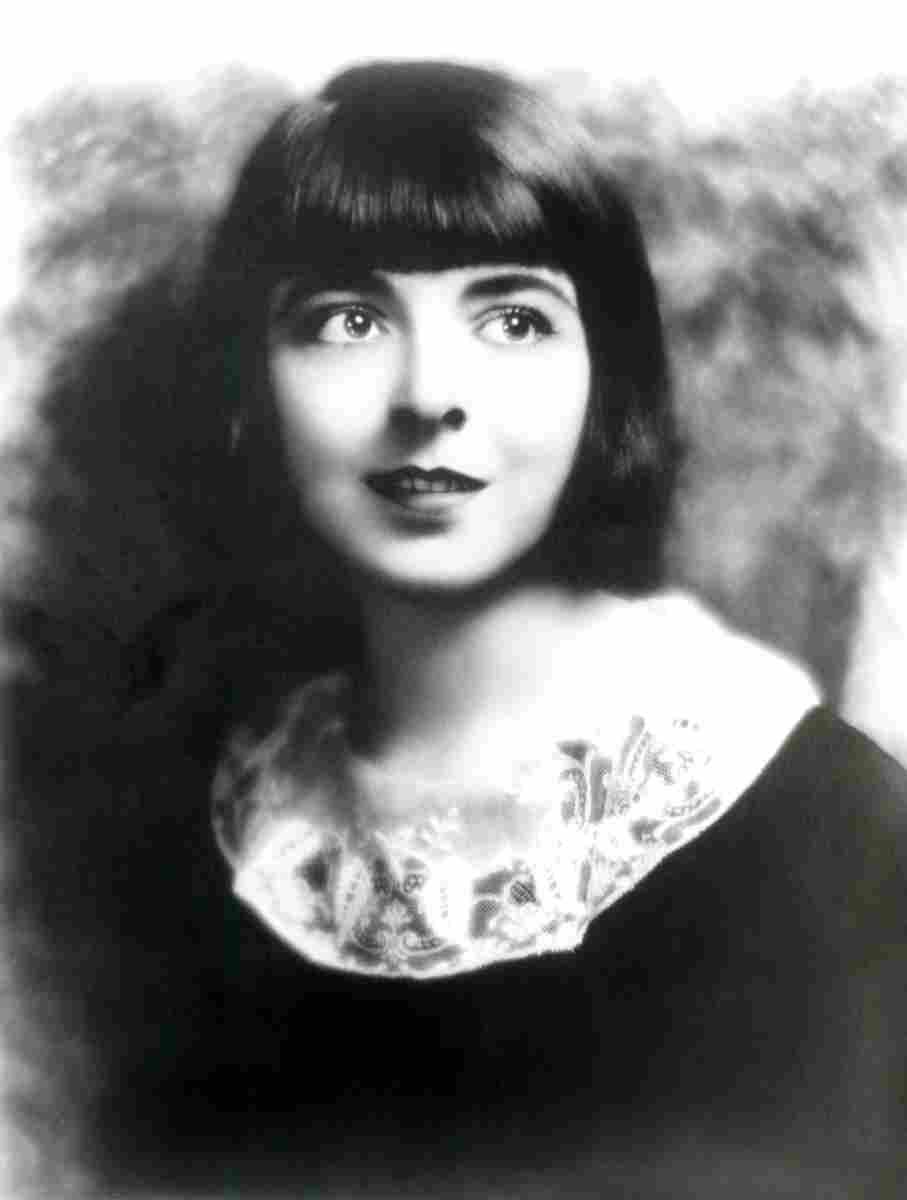 Moore Colleen 3 film star poster A4 Photo Print