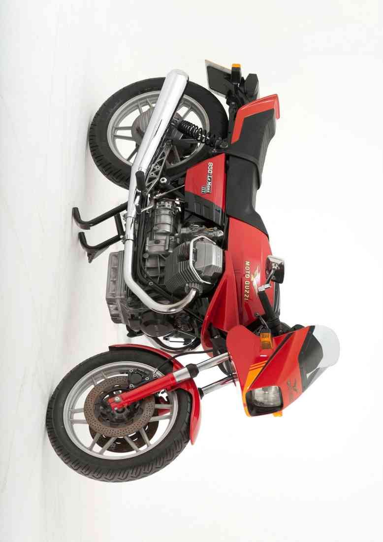 Moto Guzzi 850 Le Mans III A4 Photo Print