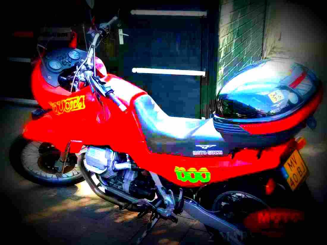 Moto Guzzi Quota 1000 1995 1 motorbike A4 Photo Print