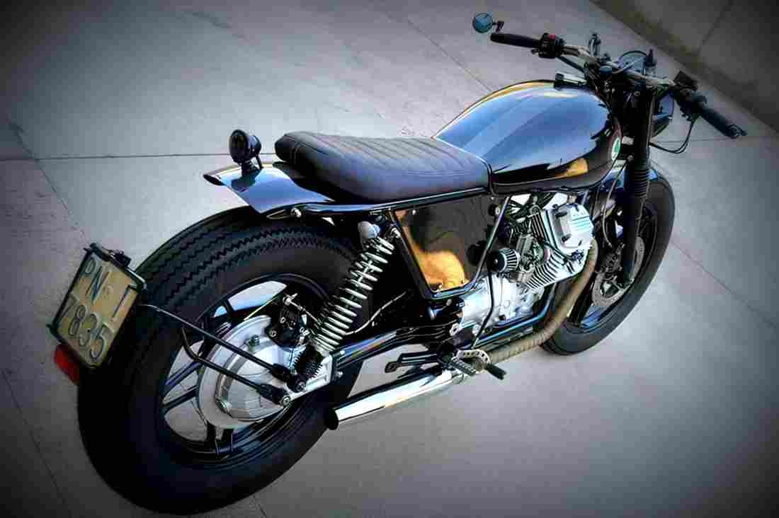 Moto Guzzi V 35 1977 2 motorbike A4 Photo Print