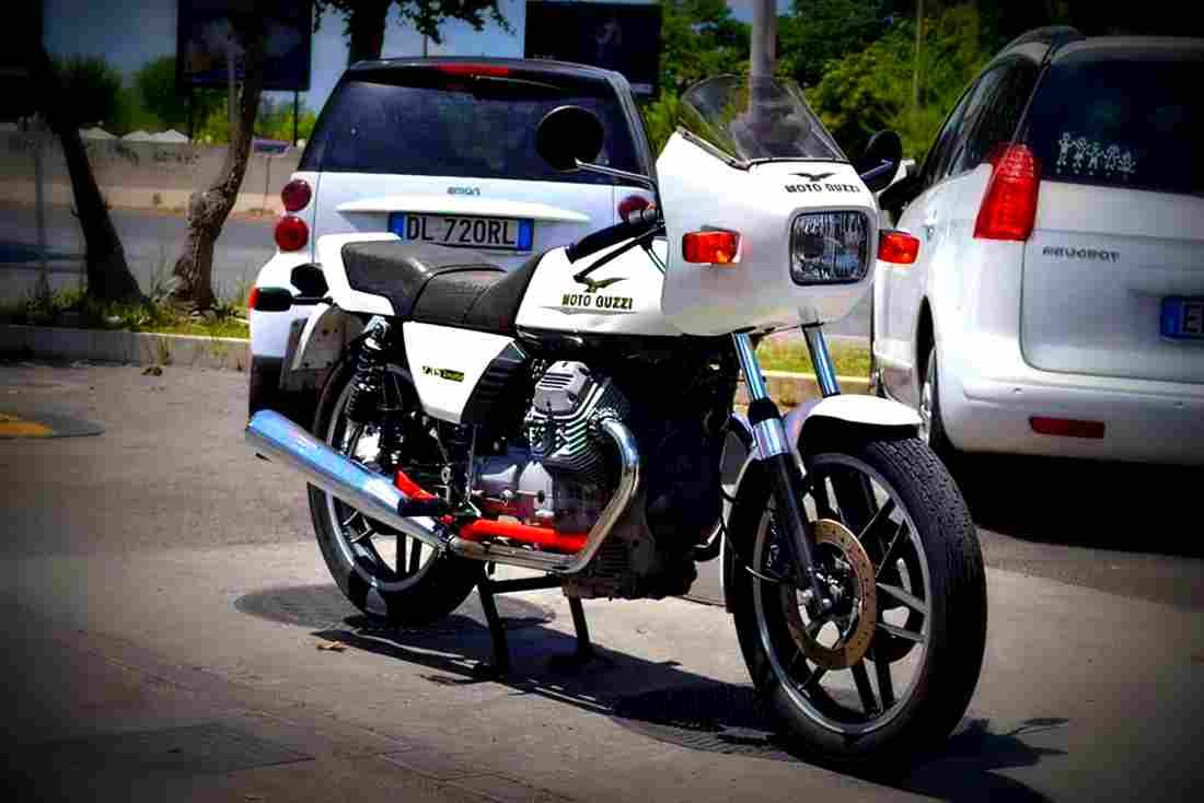Moto Guzzi V 35 Imola 1980 2 motorbike A4 Photo Print