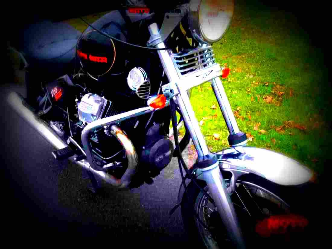 Moto Guzzi V 65 1993 4 motorbike A4 Photo Print