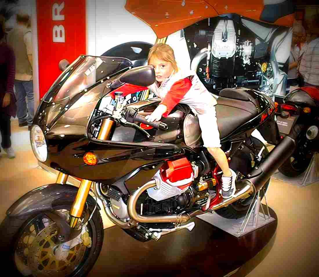 Moto Guzzi V11 Le Mans 2003 1 motorbike A4 Photo Print