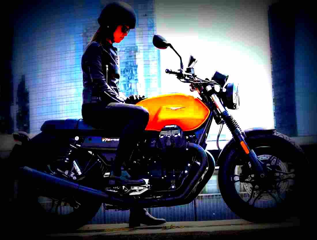 Moto Guzzi V7 III Stone 2018 4 motorbike A4 Photo Print