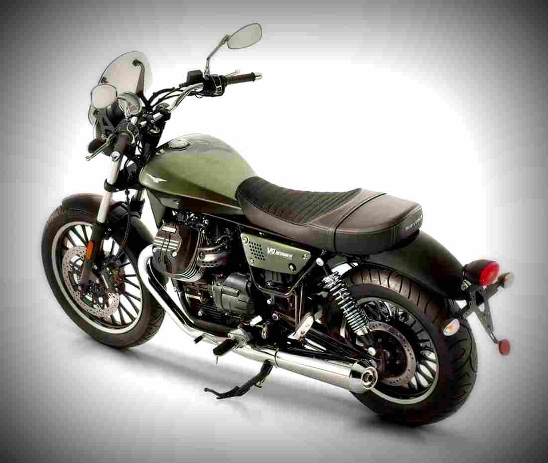 Moto Guzzi V9 Roamer 2018 2 motorbike A4 Photo Print