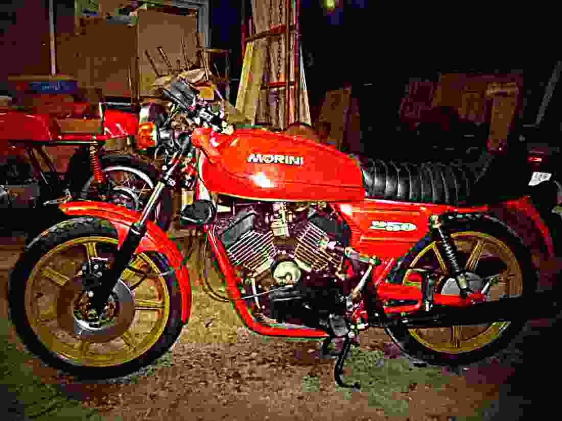 Moto Morini 250 T 1979 5 motorbike A4 Photo Print