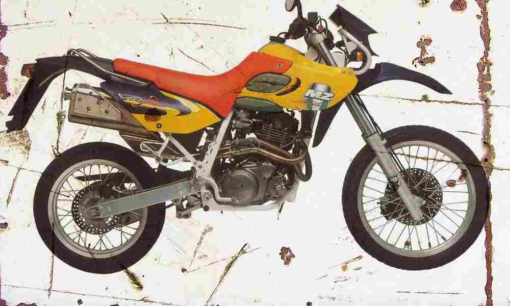 MuZ Baghira 660 1999 Aged Vintage A4 Photo Print