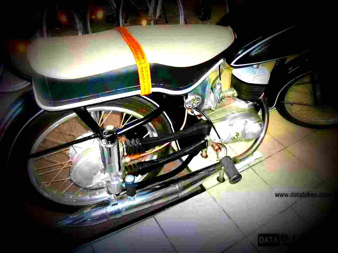 MuZ TS 125 1983 5 motorbike A4 Photo Print