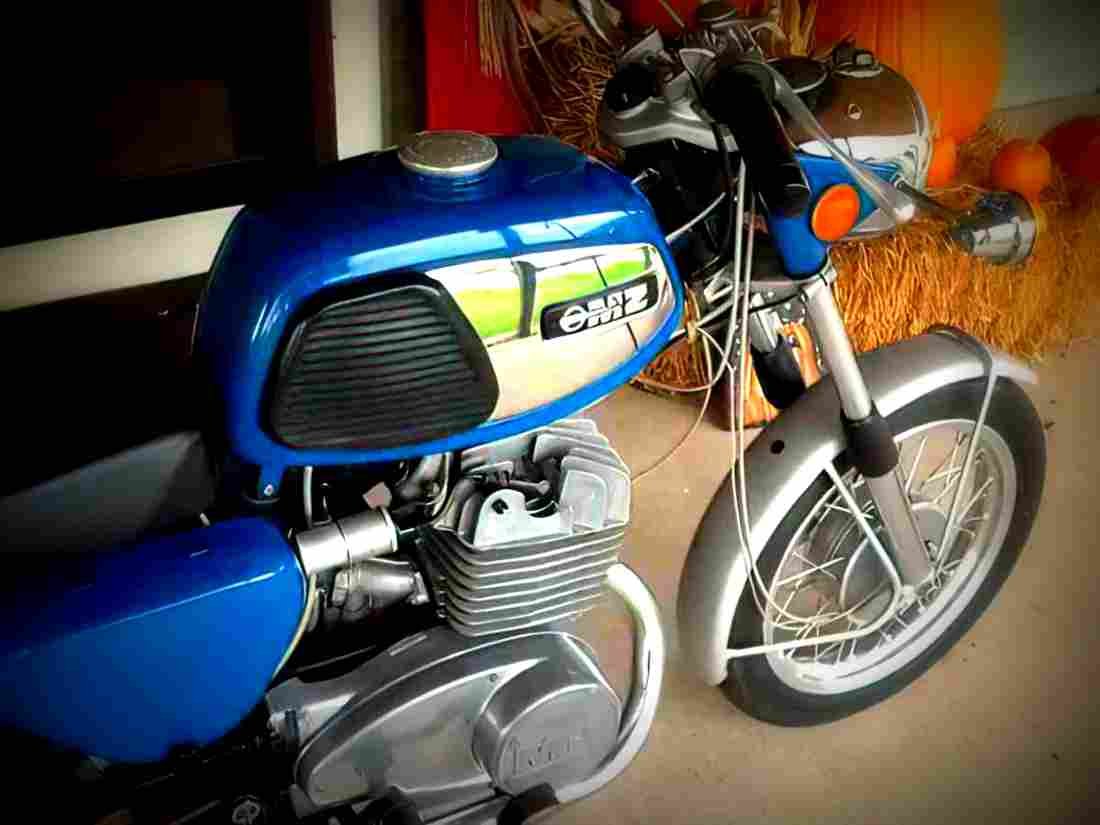 MuZ TS 250 1974 5 motorbike A4 Photo Print