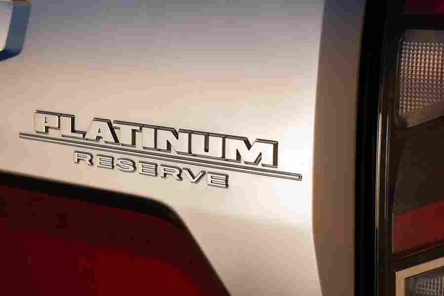 NISSAN Titan Crew Cab 6672 24 Car A4 Photo Print