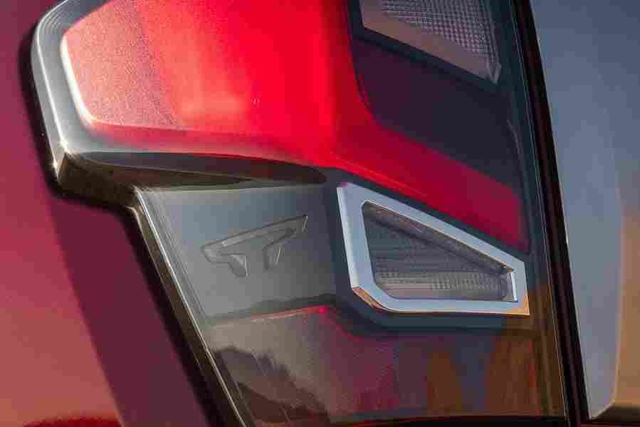 NISSAN Titan Crew Cab 6672 38 Car A4 Photo Print