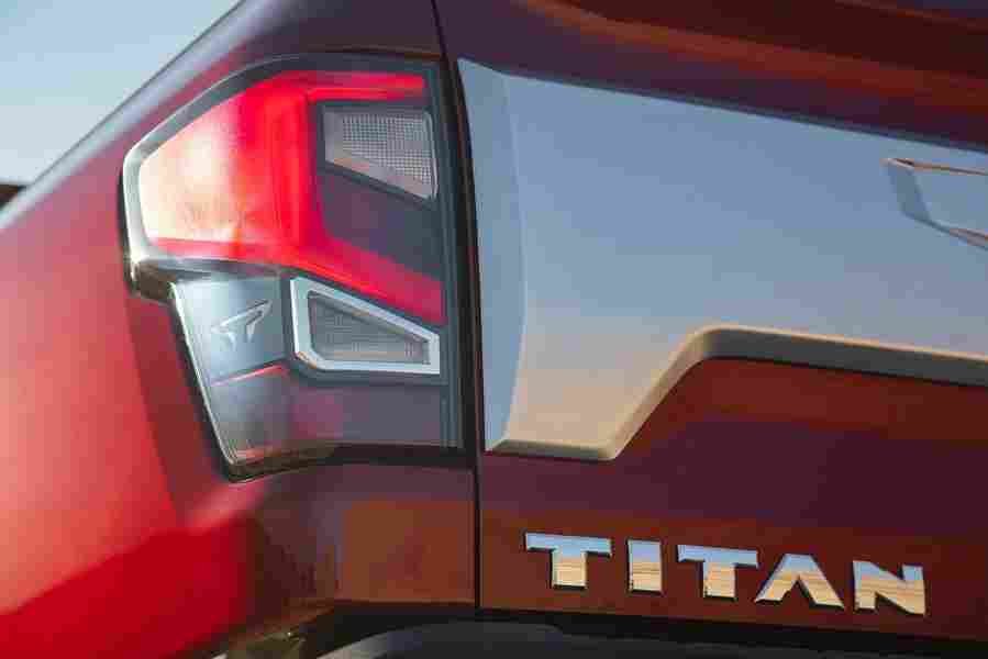 NISSAN Titan Crew Cab 6672 39 Car A4 Photo Print