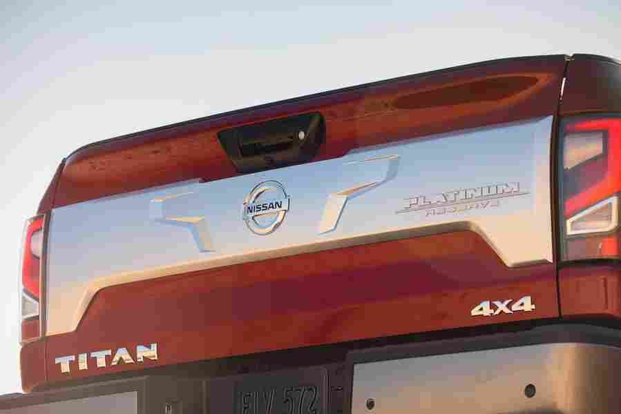 NISSAN Titan Crew Cab 6672 43 Car A4 Photo Print