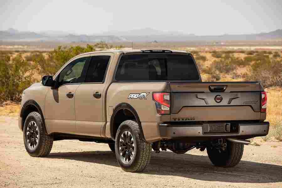 NISSAN Titan Crew Cab 6672 50 Car A4 Photo Print
