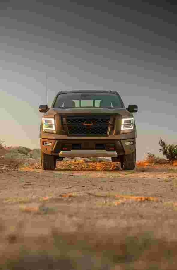 NISSAN Titan Crew Cab 6672 68 Car A4 Photo Print