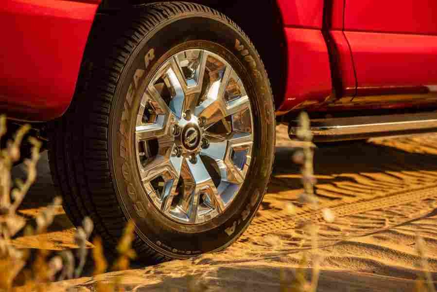 NISSAN Titan Crew Cab 6672 85 Car A4 Photo Print