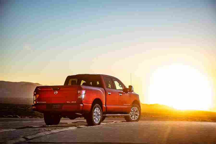 NISSAN Titan Crew Cab 6672 87 Car A4 Photo Print