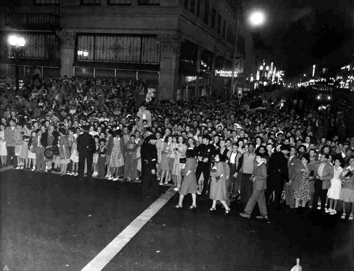 Night and Day 1946 12  film star poster A4 Photo Print