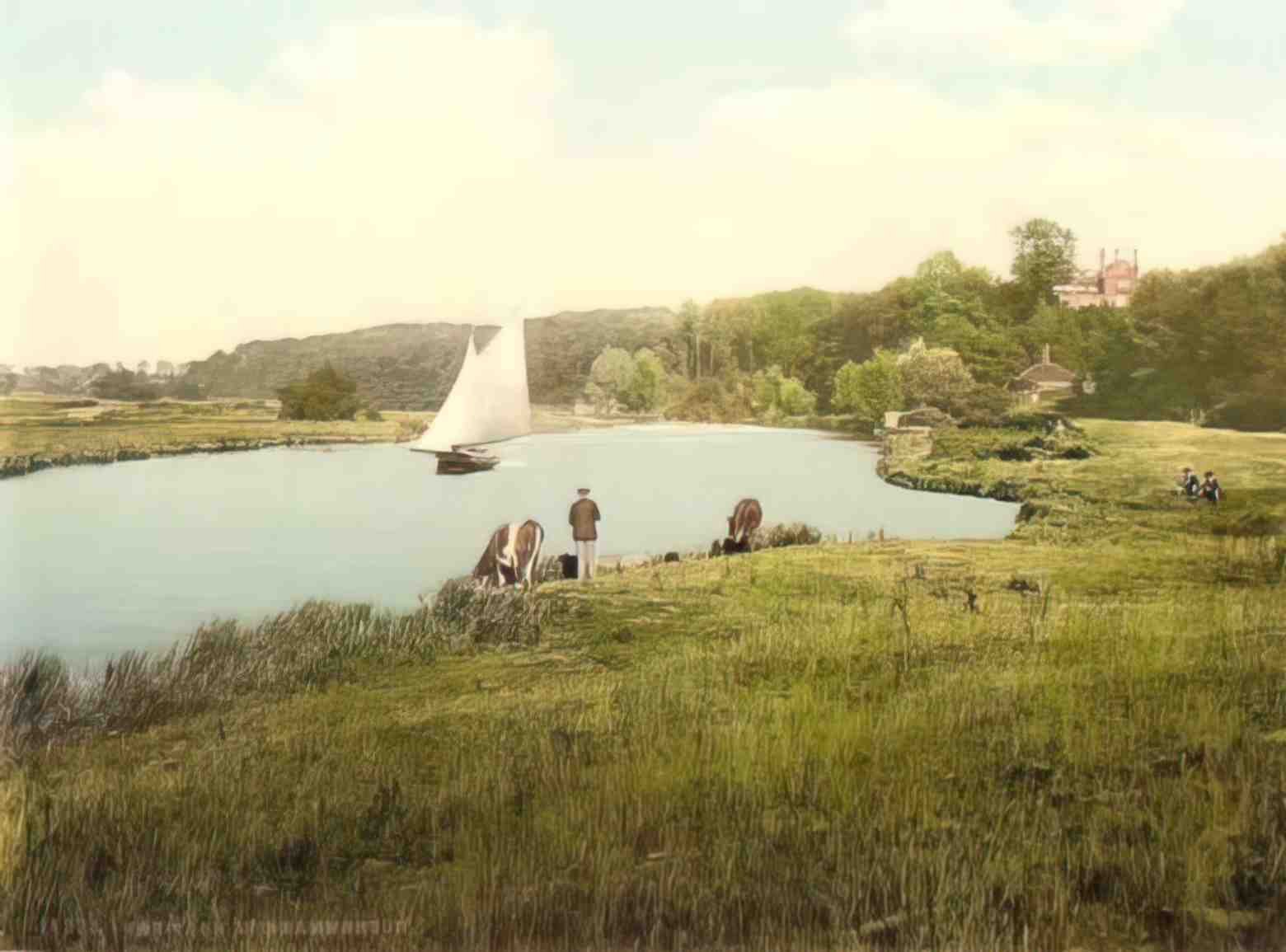 Norfolk Bramerton The Yare Vintage A4 Photo Print