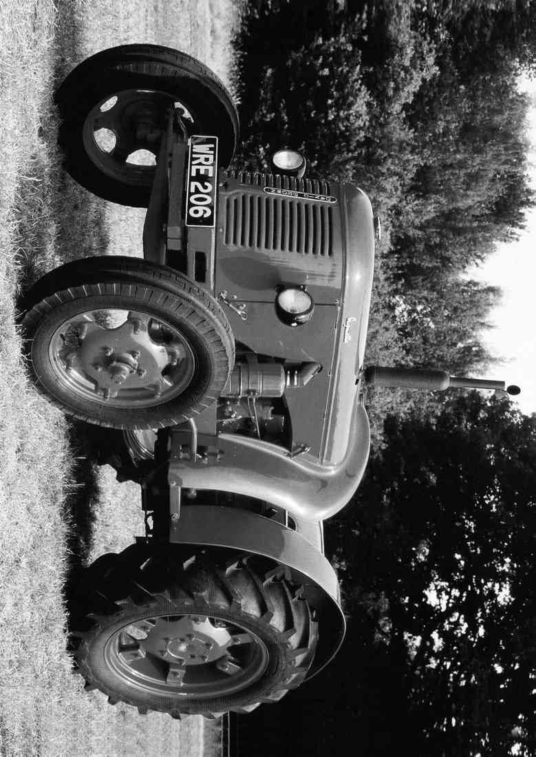 Old Tractor David Brown Cropmaster 25 C 1950 A4 Photo Print