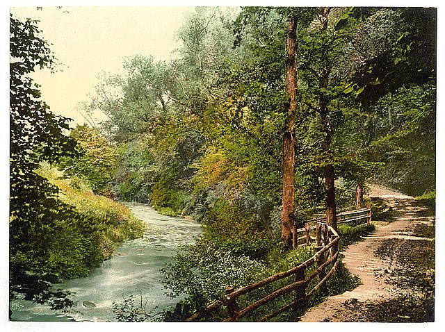 On the Trothy Monmouth Vintage A4 Photo Print