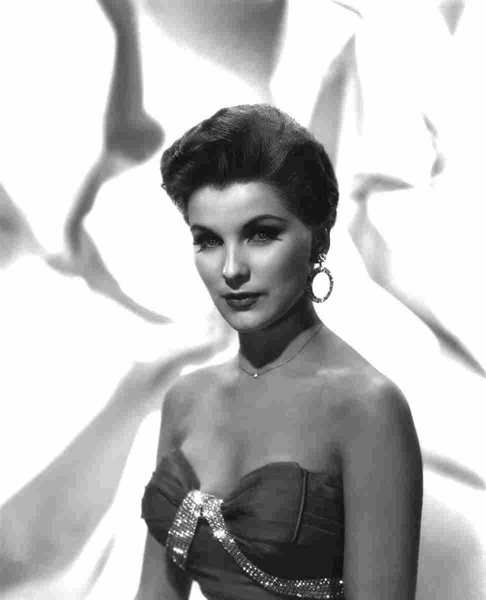 Paget Debra 6 film star poster A4 Photo Print
