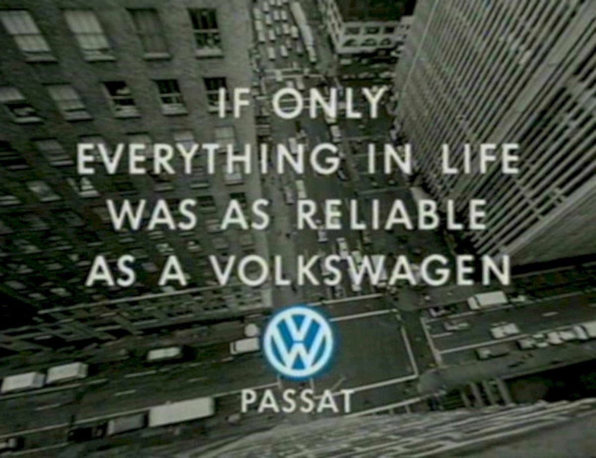 Passat Cityscape Silver 1980s Vintage Retro Advert
